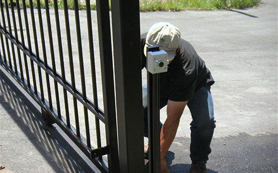 gate repair technician in san antonio