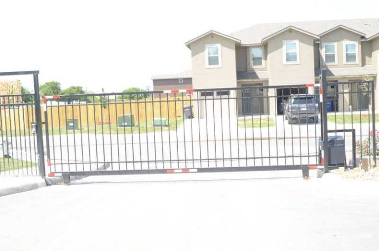 bespoke automatic gate installation services in the greater san antonio area